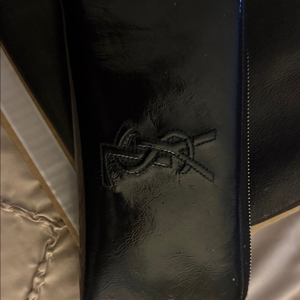 Yves Saint Laurent Elegant Black Tote and Wallet - Picture 2 of 13